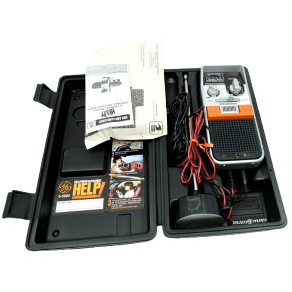 GE 3-5900 Emergency 40 Channel 2 Way CB Radio + Hard Case VINTAGE ORIGINAL - Picture 2 of 2